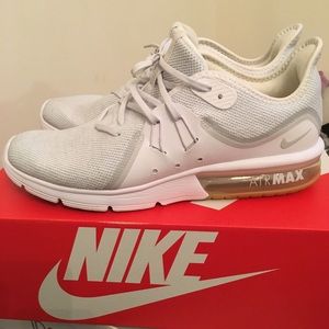Men’s Airmax Crosstrainers